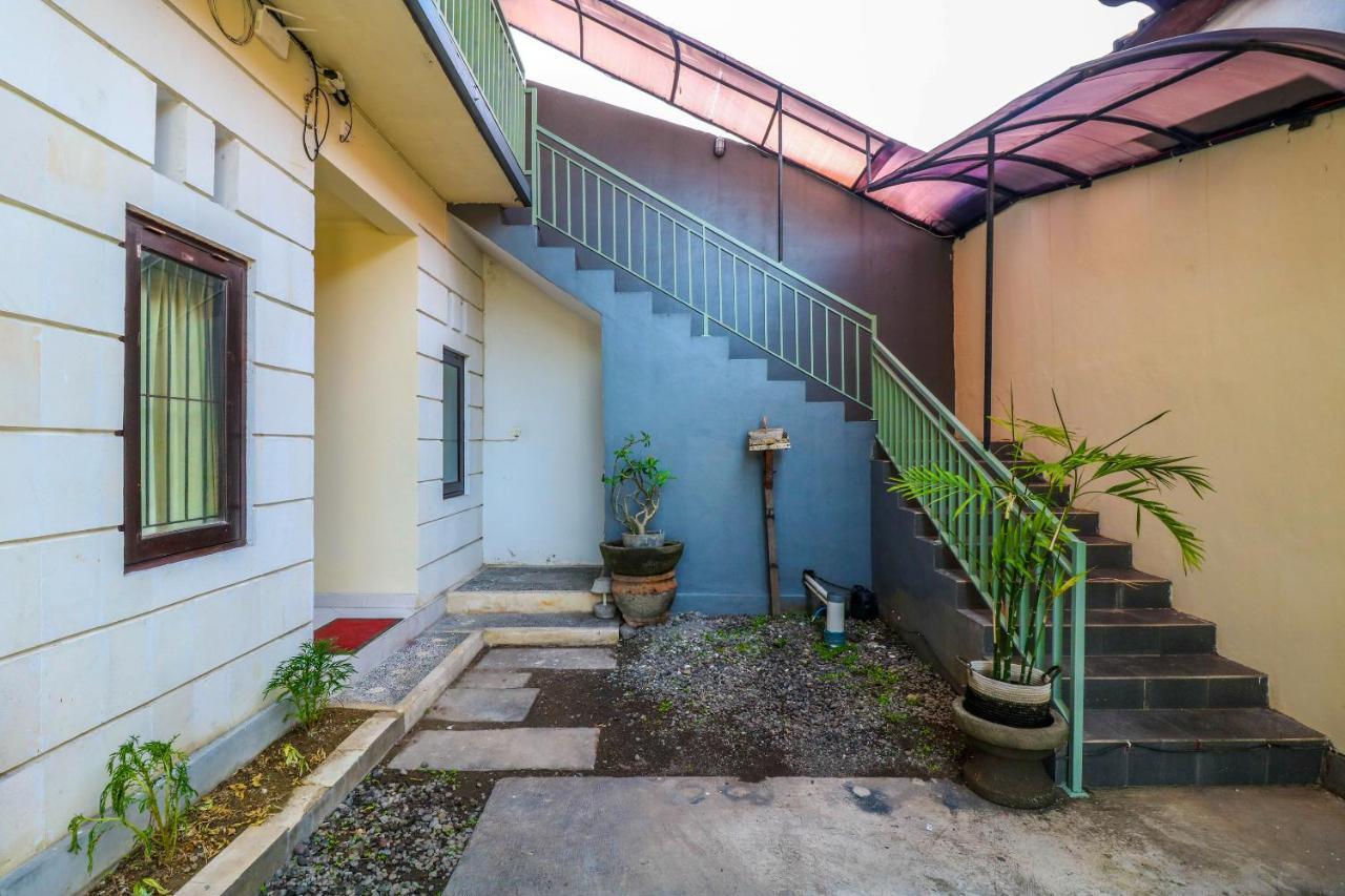 Oyo 2178 Merthan House Семіньяк Екстер'єр фото