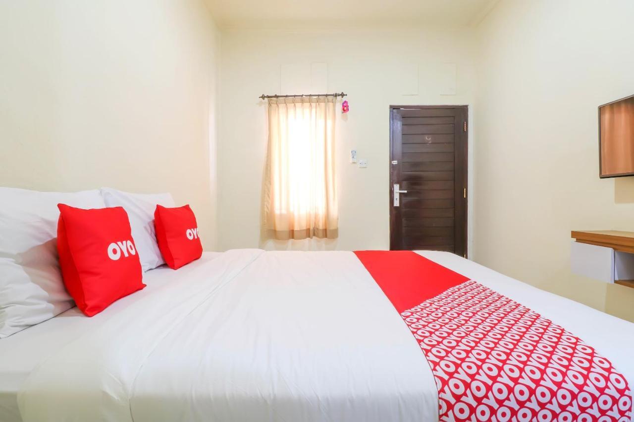Oyo 2178 Merthan House Семіньяк Екстер'єр фото